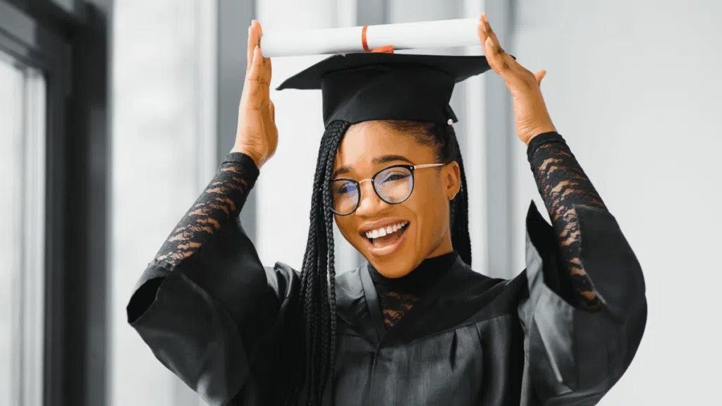 Apply for the Nedbank bursary 2026